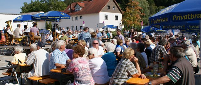 Dorfkirta Saal a.d. Donau