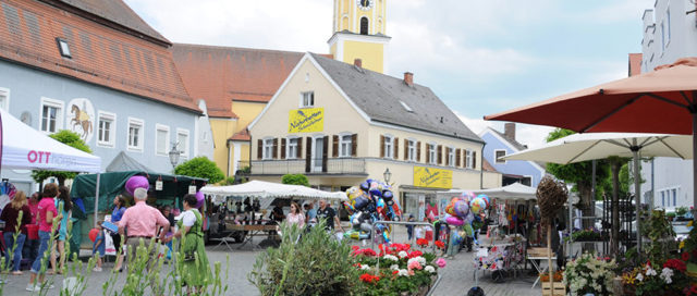 Langquaid Auffahrtsmarkt
